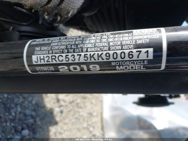 JH2RC5375KK900671 Honda Vt750 C2b