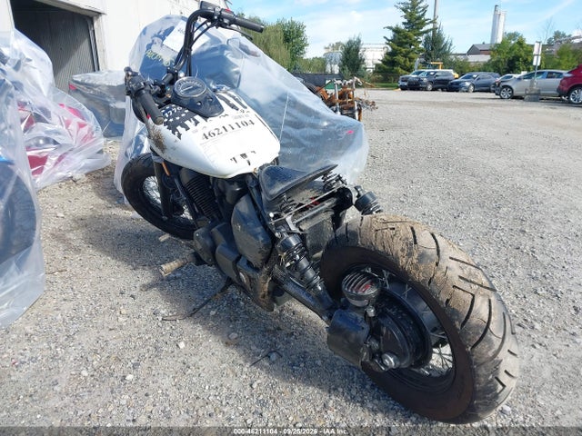 JH2RC5375KK900671 Honda Vt750 C2b