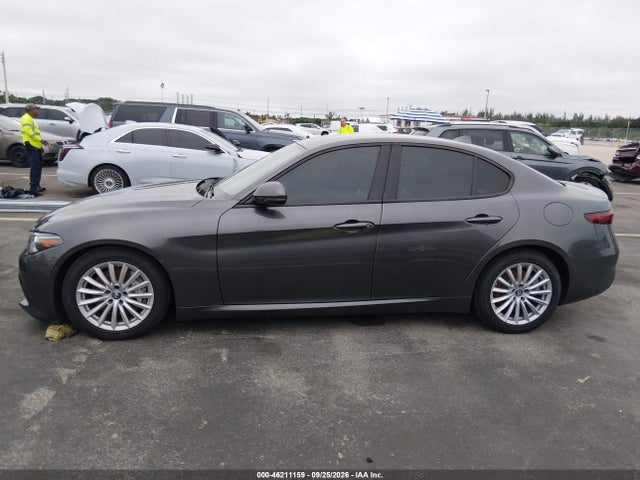 Продаж на аукціоні авто 2023 Alfa Romeo Giulia Sprint Rwd, vin: ZARFAMAN4P7666584, номер лоту: 46211159