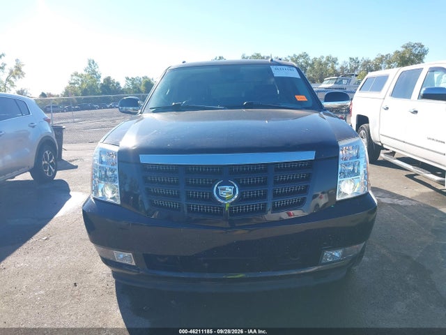Продаж на аукціоні авто 2008 Cadillac Escalade Esv Standard, vin: 1GYFK66848R233255, номер лоту: 46211185