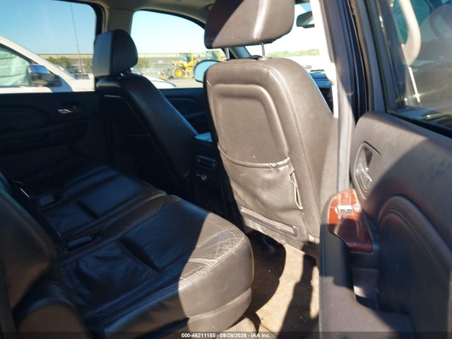 Продаж на аукціоні авто 2008 Cadillac Escalade Esv Standard, vin: 1GYFK66848R233255, номер лоту: 46211185