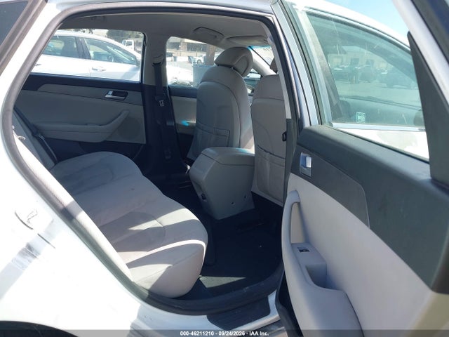 Продаж на аукціоні авто 2015 Hyundai Sonata 2.4l Se, vin: 5NPE24AF9FH057562, номер лоту: 46211210