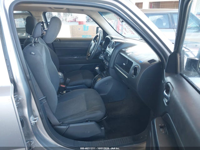 1C4NJRBB8GD781553 Jeep Patriot Sport