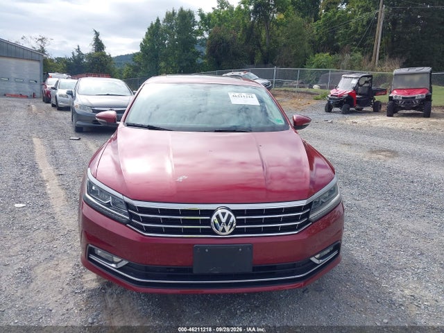 2016 Volkswagen Passat 1.8t Se მანქანა იყიდება აუქციონზე, vin: 1VWBS7A31GC059438, აუქციონის ნომერი: 46211218