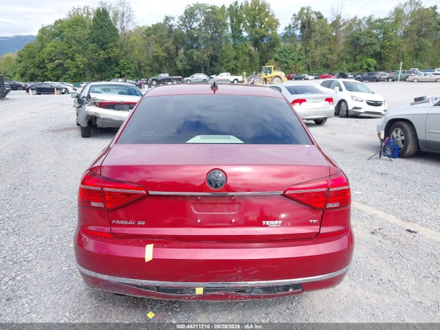 2016 Volkswagen Passat 1.8t Se მანქანა იყიდება აუქციონზე, vin: 1VWBS7A31GC059438, აუქციონის ნომერი: 46211218