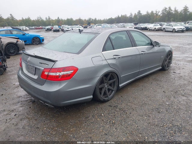 Продаж на аукціоні авто 2010 Mercedes-benz E 550 4matic, vin: WDDHF9ABXAA233858, номер лоту: 46211221