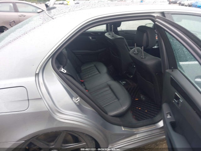 Продаж на аукціоні авто 2010 Mercedes-benz E 550 4matic, vin: WDDHF9ABXAA233858, номер лоту: 46211221