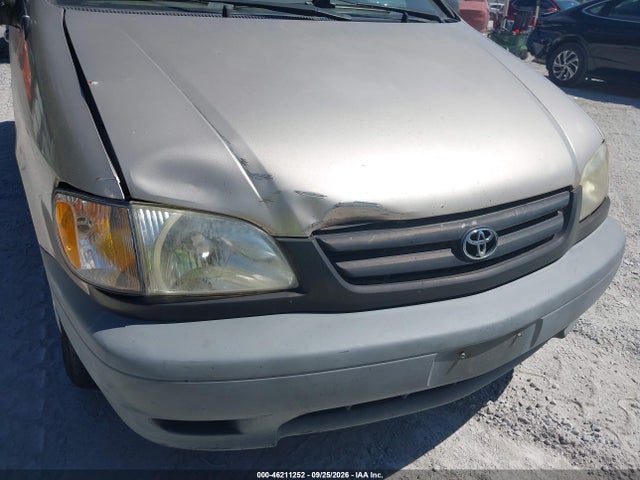 46211252 :رقم المزاد ، 4T3ZF19C03U554065 vin ، 2003 Toyota Sienna Ce مزاد بيع
