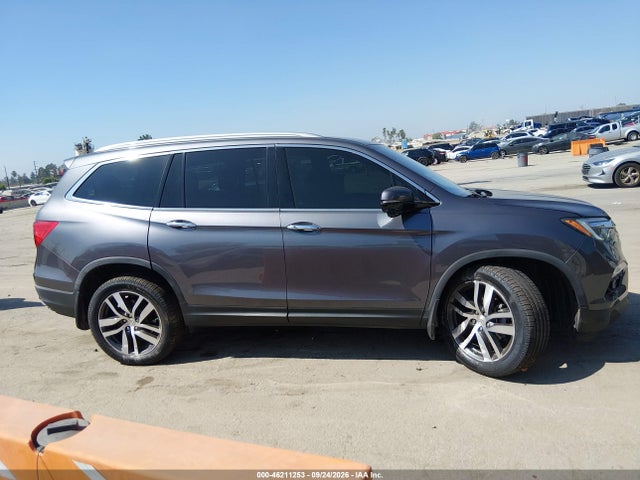 Продаж на аукціоні авто 2018 Honda Pilot Touring, vin: 5FNYF5H92JB004197, номер лоту: 46211253