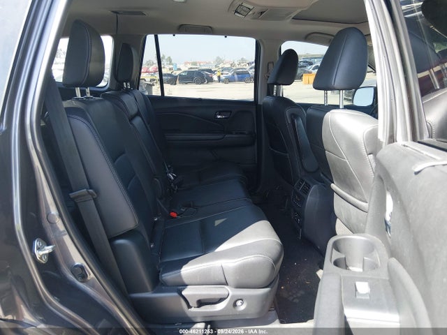 Продаж на аукціоні авто 2018 Honda Pilot Touring, vin: 5FNYF5H92JB004197, номер лоту: 46211253