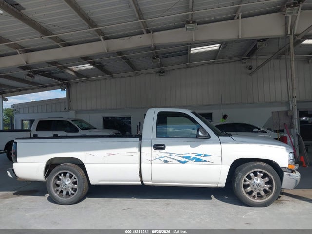 46211281 :رقم المزاد ، 1GCEC14T0YE338178 vin ، 2000 Chevrolet Silverado 1500 مزاد بيع