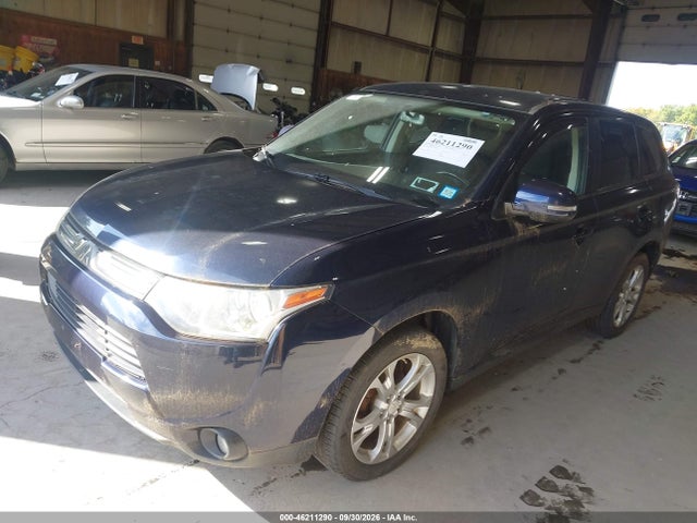 Продаж на аукціоні авто 2014 Mitsubishi Outlander Se, vin: JA4AZ3A32EZ012457, номер лоту: 46211290
