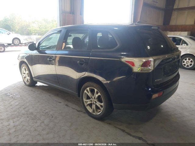 Продаж на аукціоні авто 2014 Mitsubishi Outlander Se, vin: JA4AZ3A32EZ012457, номер лоту: 46211290