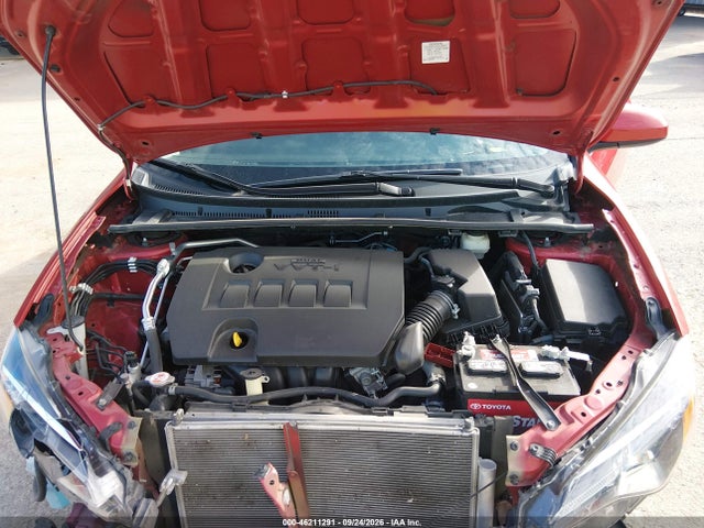 46211291 :رقم المزاد ، 5YFBURHE5JP760725 vin ، 2018 Toyota Corolla Le مزاد بيع