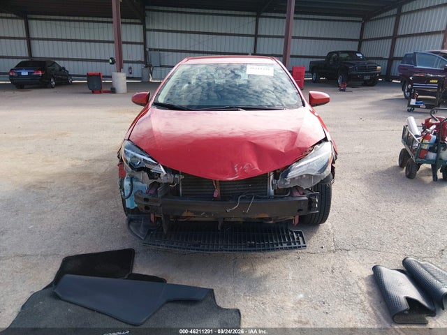 46211291 :رقم المزاد ، 5YFBURHE5JP760725 vin ، 2018 Toyota Corolla Le مزاد بيع