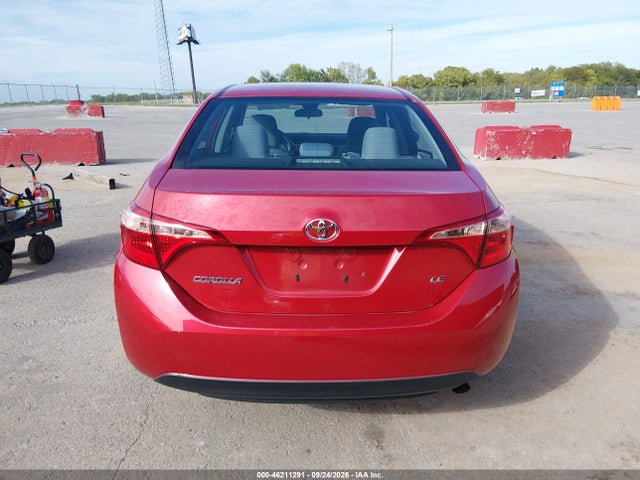 46211291 :رقم المزاد ، 5YFBURHE5JP760725 vin ، 2018 Toyota Corolla Le مزاد بيع
