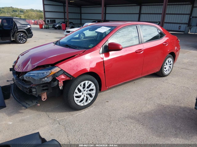 46211291 :رقم المزاد ، 5YFBURHE5JP760725 vin ، 2018 Toyota Corolla Le مزاد بيع