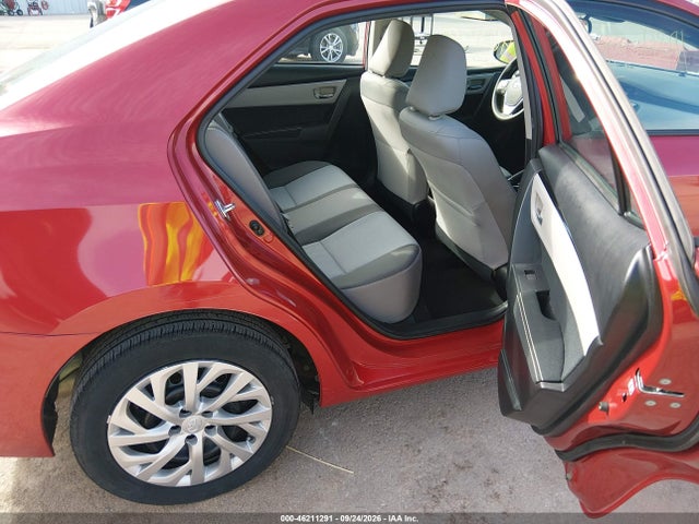 46211291 :رقم المزاد ، 5YFBURHE5JP760725 vin ، 2018 Toyota Corolla Le مزاد بيع