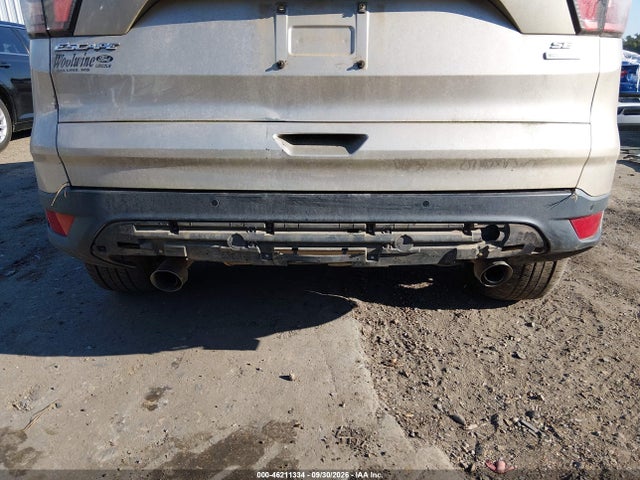 Продажа на аукционе авто 2017 Ford Escape Se, vin: 1FMCU0GD0HUD94657, номер лота: 46211334