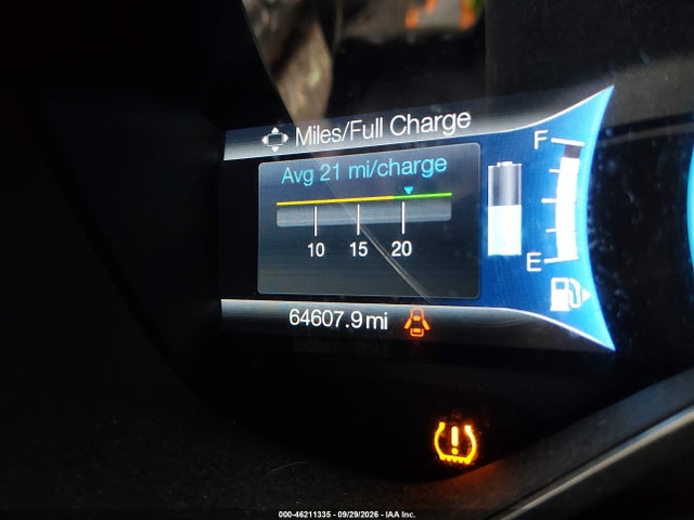 46211335 :رقم المزاد ، 1FADP5EUXHL102038 vin ، 2017 Ford C-max Energi Se مزاد بيع