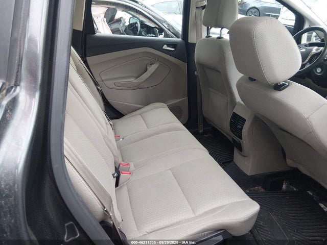 46211335 :رقم المزاد ، 1FADP5EUXHL102038 vin ، 2017 Ford C-max Energi Se مزاد بيع