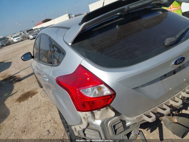 Ford FOCUS ST 2014 1FADP3L94EL127760 Image 22
