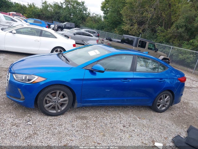 Продажа на аукционе авто 2018 Hyundai Elantra Value Edition, vin: 5NPD84LF0JH271176, номер лота: 46211400