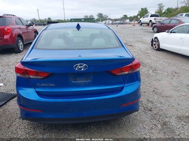 Продажа на аукционе авто 2018 Hyundai Elantra Value Edition, vin: 5NPD84LF0JH271176, номер лота: 46211400