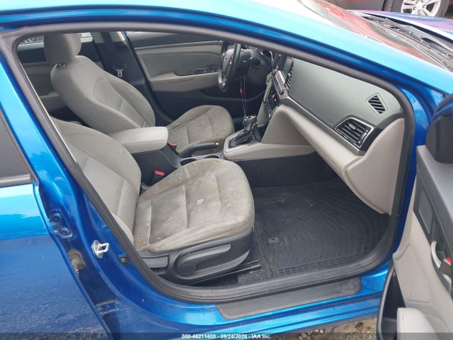 Продажа на аукционе авто 2018 Hyundai Elantra Value Edition, vin: 5NPD84LF0JH271176, номер лота: 46211400