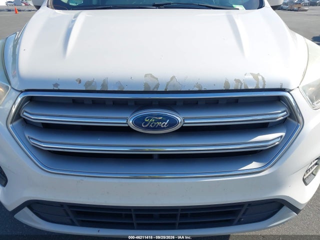 46211418 :رقم المزاد ، 1FMCU0GD1HUE13118 vin ، 2017 Ford Escape Se مزاد بيع