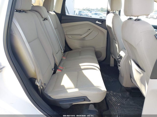 46211418 :رقم المزاد ، 1FMCU0GD1HUE13118 vin ، 2017 Ford Escape Se مزاد بيع