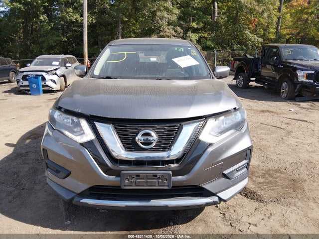 2017 Nissan Rogue S მანქანა იყიდება აუქციონზე, vin: KNMAT2MV3HP530527, აუქციონის ნომერი: 46211430