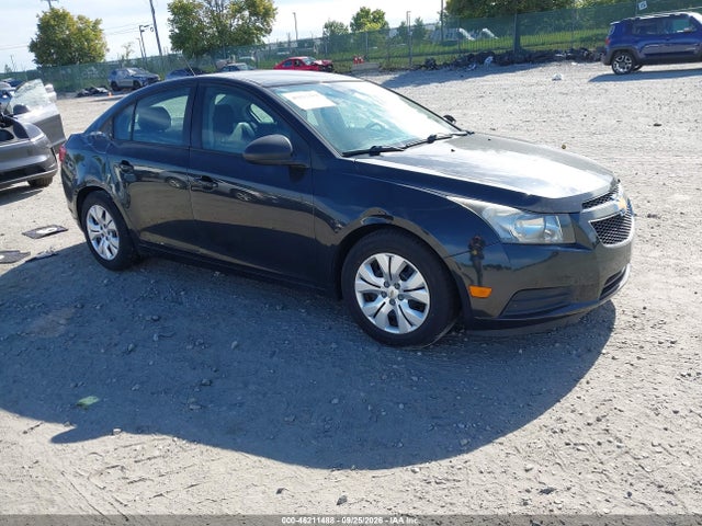 2014 1G1PA5SG6E7261787 main image
