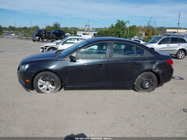 Chevrolet Cruze Ls Auto 2014 1G1PA5SG6E7261787 Image 14