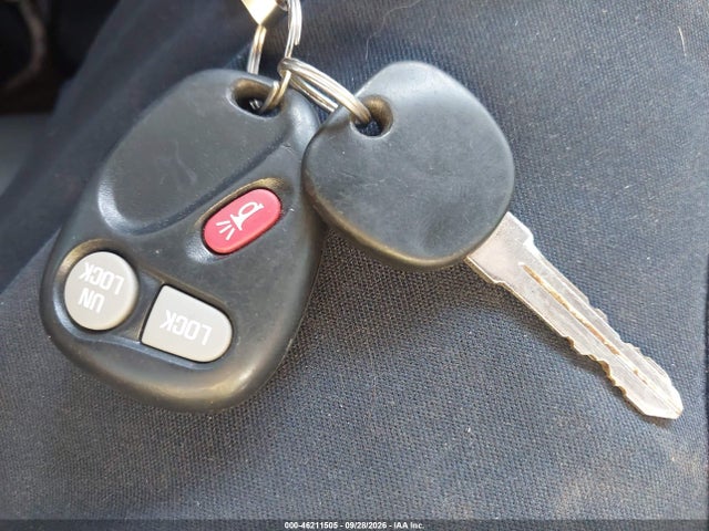 46211505 :رقم المزاد ، 1GCEC14V92Z327018 vin ، 2002 Chevrolet Silverado 1500 Ls مزاد بيع