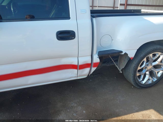 46211505 :رقم المزاد ، 1GCEC14V92Z327018 vin ، 2002 Chevrolet Silverado 1500 Ls مزاد بيع