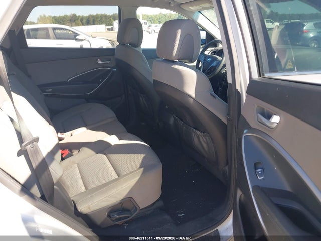 Продажа на аукционе авто 2016 Hyundai Santa Fe Se, vin: KM8SM4HF7GU145869, номер лота: 46211511