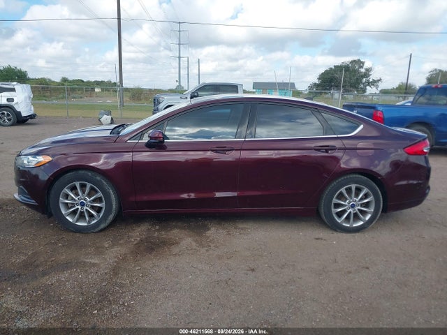 46211568 :رقم المزاد ، 3FA6P0H73HR179160 vin ، 2017 Ford Fusion Se مزاد بيع