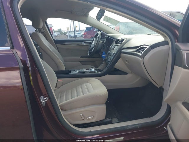 46211568 :رقم المزاد ، 3FA6P0H73HR179160 vin ، 2017 Ford Fusion Se مزاد بيع