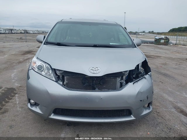 Продажа на аукционе авто 2016 Toyota Sienna Xle 8 Passenger, vin: 5TDYK3DC9GS755674, номер лота: 46211634