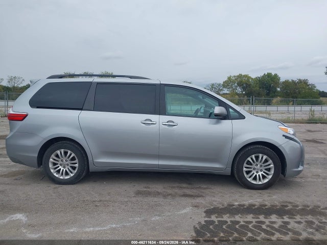 Продажа на аукционе авто 2016 Toyota Sienna Xle 8 Passenger, vin: 5TDYK3DC9GS755674, номер лота: 46211634