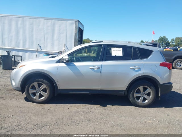Продажа на аукционе авто 2015 Toyota Rav4 Xle, vin: JTMRFREV7FD111323, номер лота: 46211669