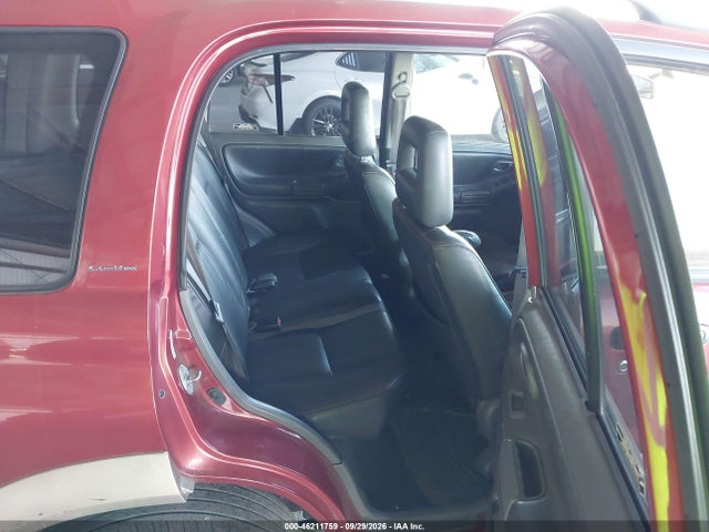 2002 Suzuki Grand Vitara Jlx/limited მანქანა იყიდება აუქციონზე, vin: JS3TD62V124151827, აუქციონის ნომერი: 46211759