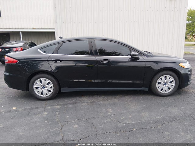 46211839 :رقم المزاد ، 3FA6P0G74LR196740 vin ، 2020 Ford Fusion S مزاد بيع
