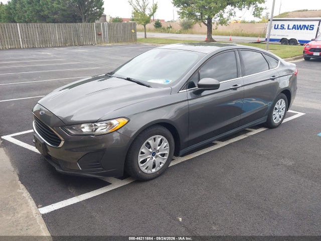 46211884 :رقم المزاد ، 3FA6P0G76LR196741 vin ، 2020 Ford Fusion S مزاد بيع