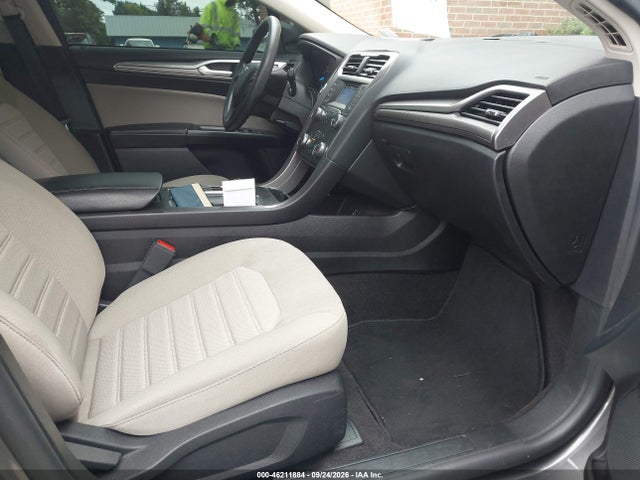 46211884 :رقم المزاد ، 3FA6P0G76LR196741 vin ، 2020 Ford Fusion S مزاد بيع