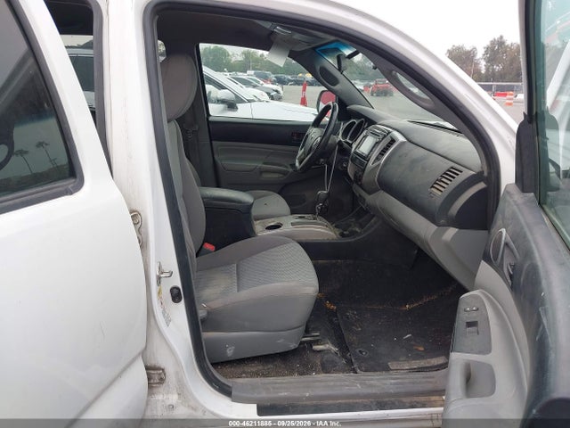 Продажа на аукционе авто 2014 Toyota Tacoma Prerunner V6, vin: 3TMKU4HN4EM040977, номер лота: 46211885