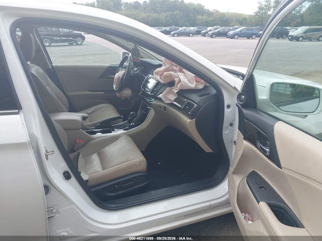 Продажа на аукционе авто 2017 Honda Accord Ex-l V6, vin: 1HGCR3F8XHA014478, номер лота: 46211898