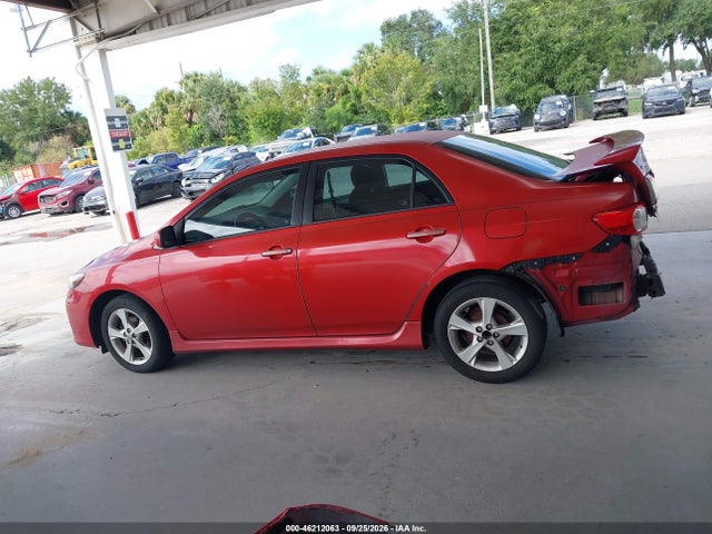 46212063 :رقم المزاد ، 5YFBU4EE3DP080625 vin ، 2013 Toyota Corolla S مزاد بيع