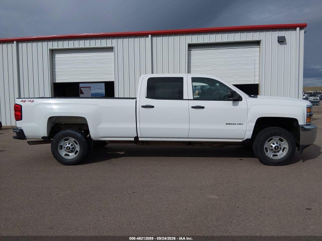 46212089 :رقم المزاد ، 1GC1KUEG6JF225498 vin ، 2018 Chevrolet Silverado 2500hd Wt مزاد بيع